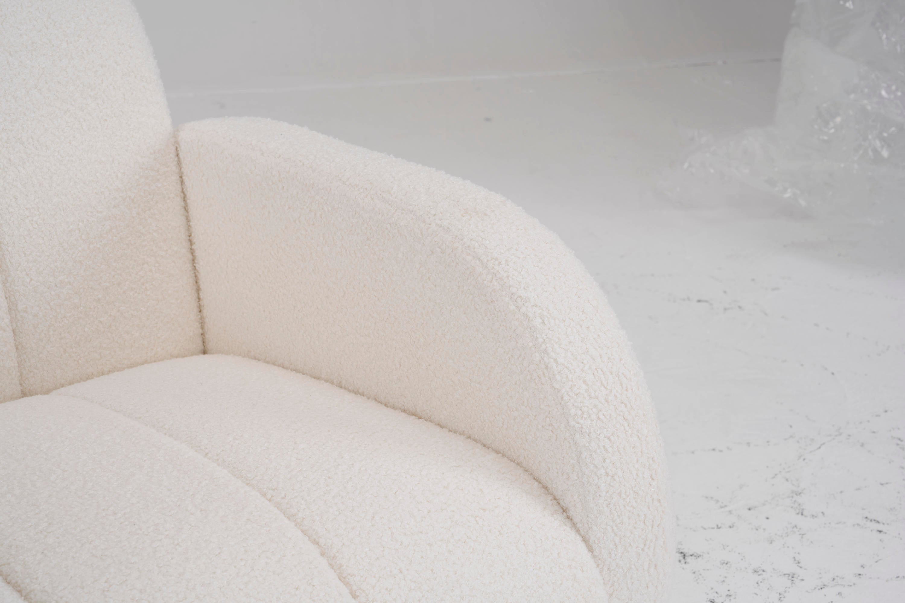 Modern Fabric Upholstered Armchair with Upholstered Reading Chair, Single Sofa, Living Room, Bedroom, Bed, Office Lounge Club Chair, Teddy Velvet