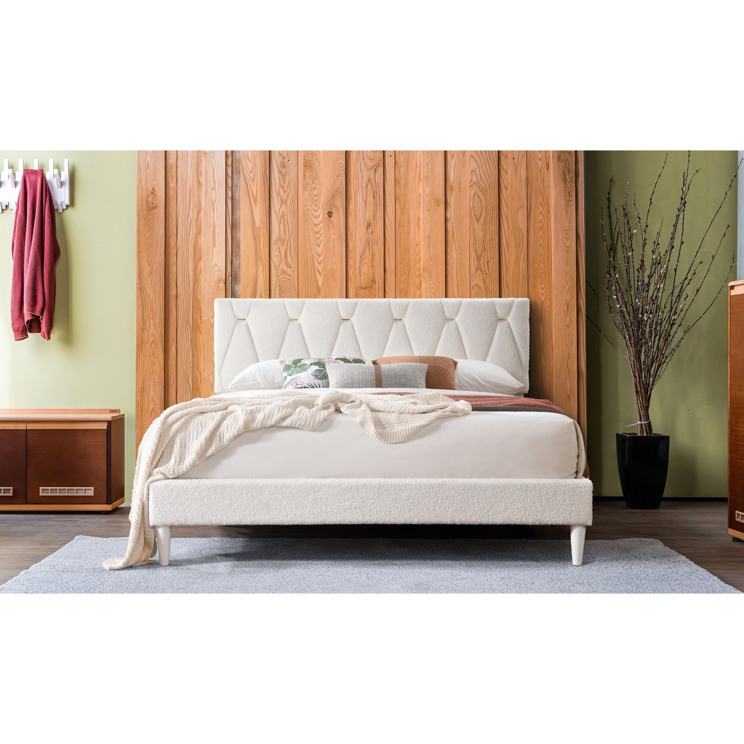 Kiran Cream Tufted Platform Bed