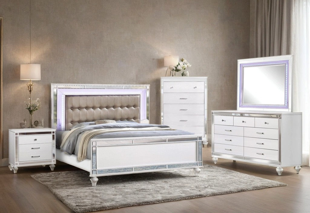 Blanca White King Bedroom Set with Mirror-Trim Footboard