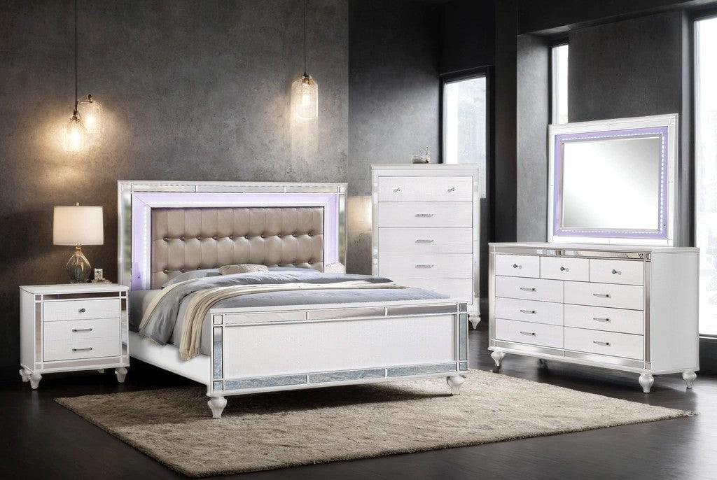 Blanca White King Bedroom Set with Mirror-Trim Footboard, view 2