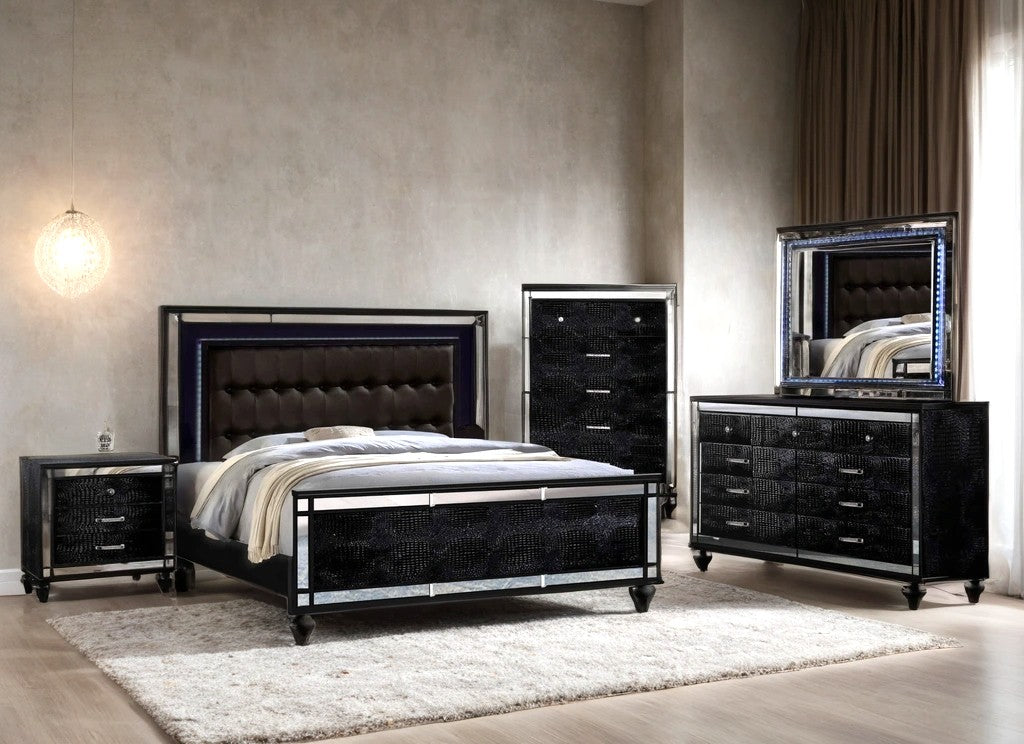 Blanca Black King Bedroom Set with Mirror-Trim Footboard