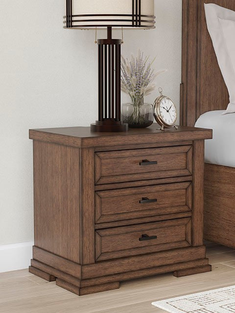 Ashley Medium Brown Panel 5-Piece Bedroom Set with Charging Nightstand, view 6