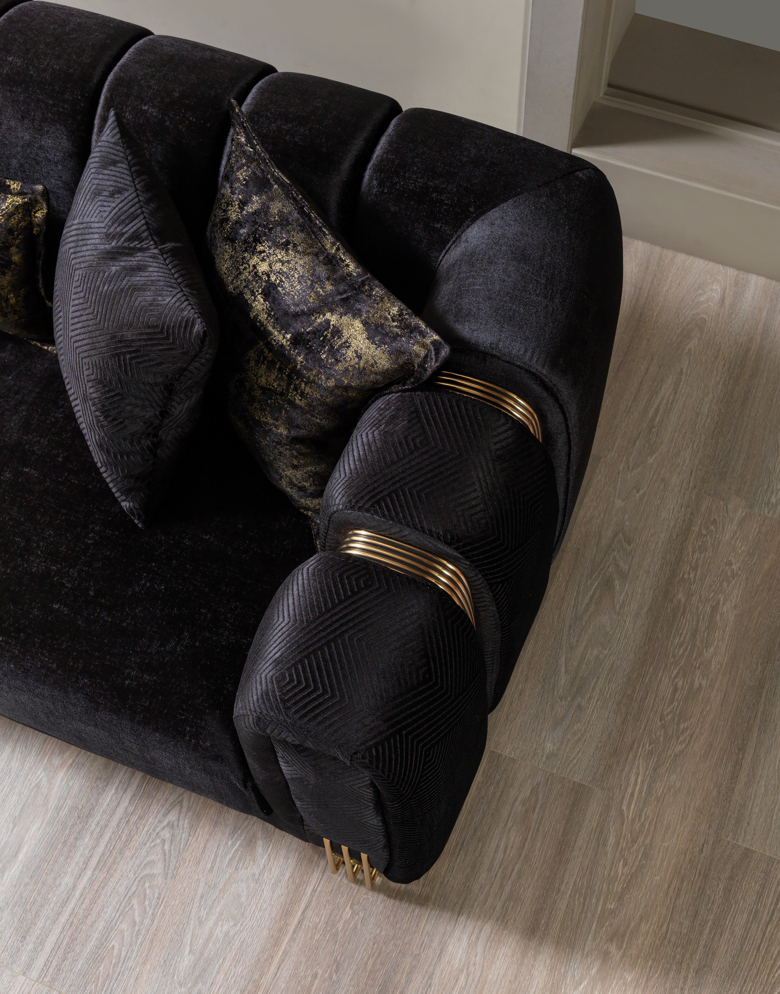 Santana Black Velvet Loveseat, view 9