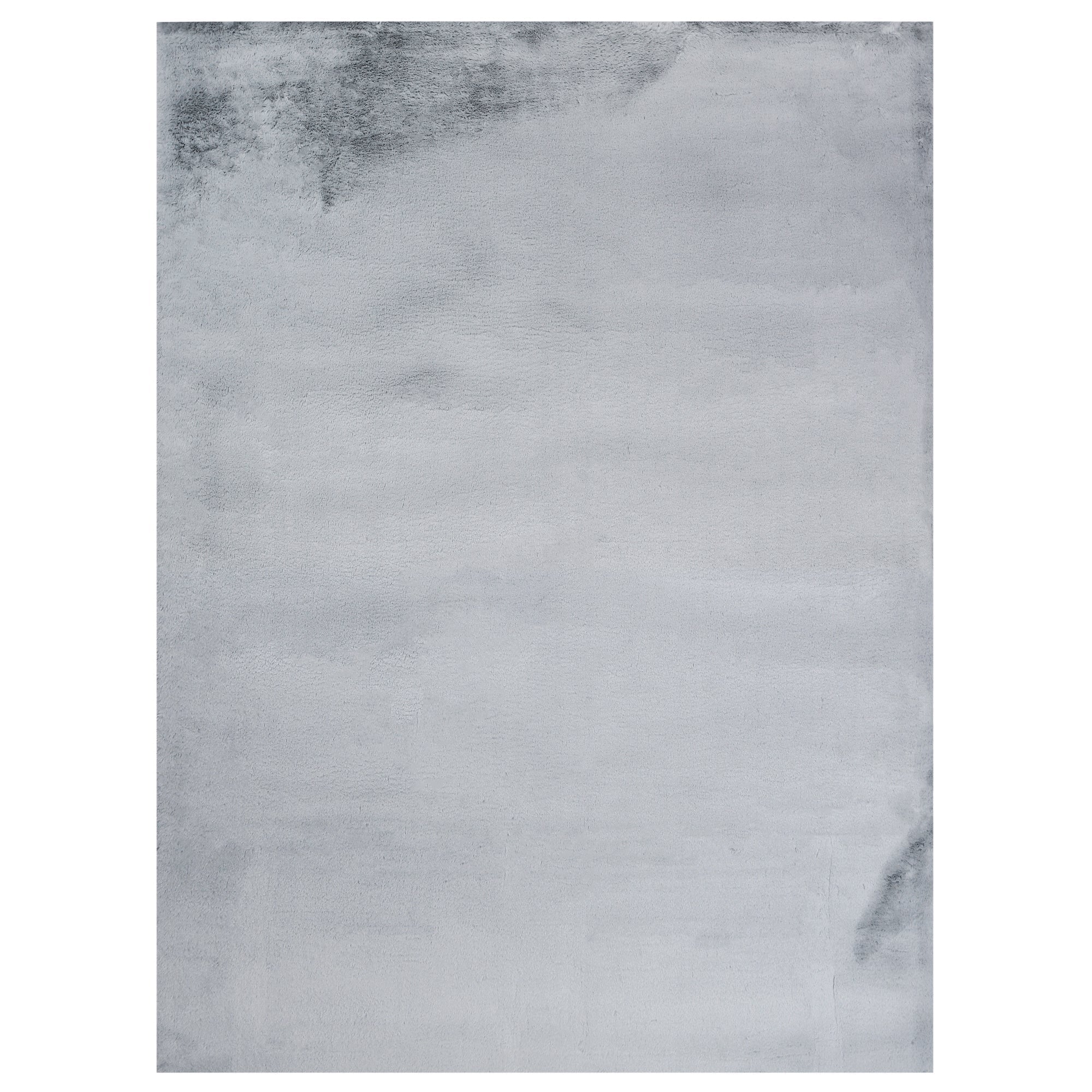 Rabbit Solid Silver 5x7 Area Rug