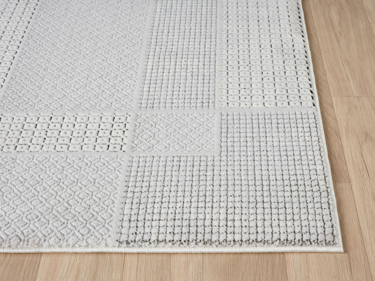 Rubix 894 Asteroid 5x7 Area Rug, view 3